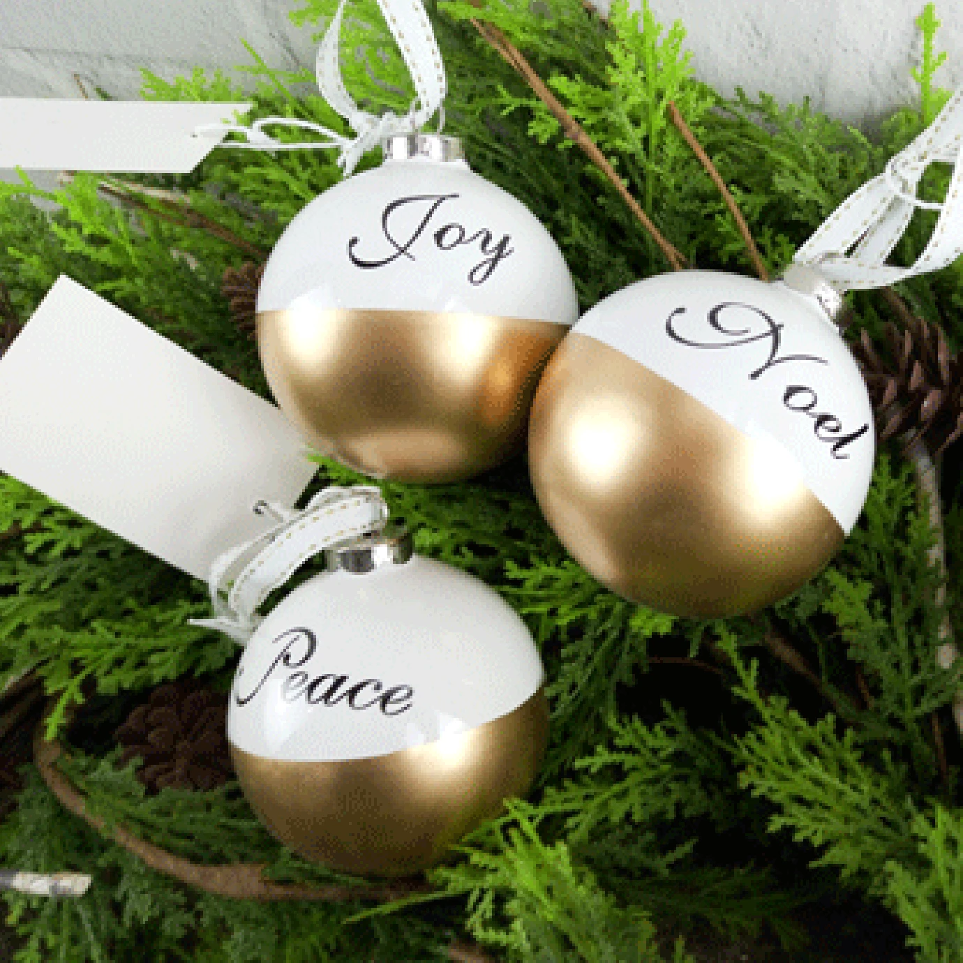 Christmas Bauble - Glass, Gold & White Assorted 1 Christmas Bauble - Glass, Gold & White Assorted