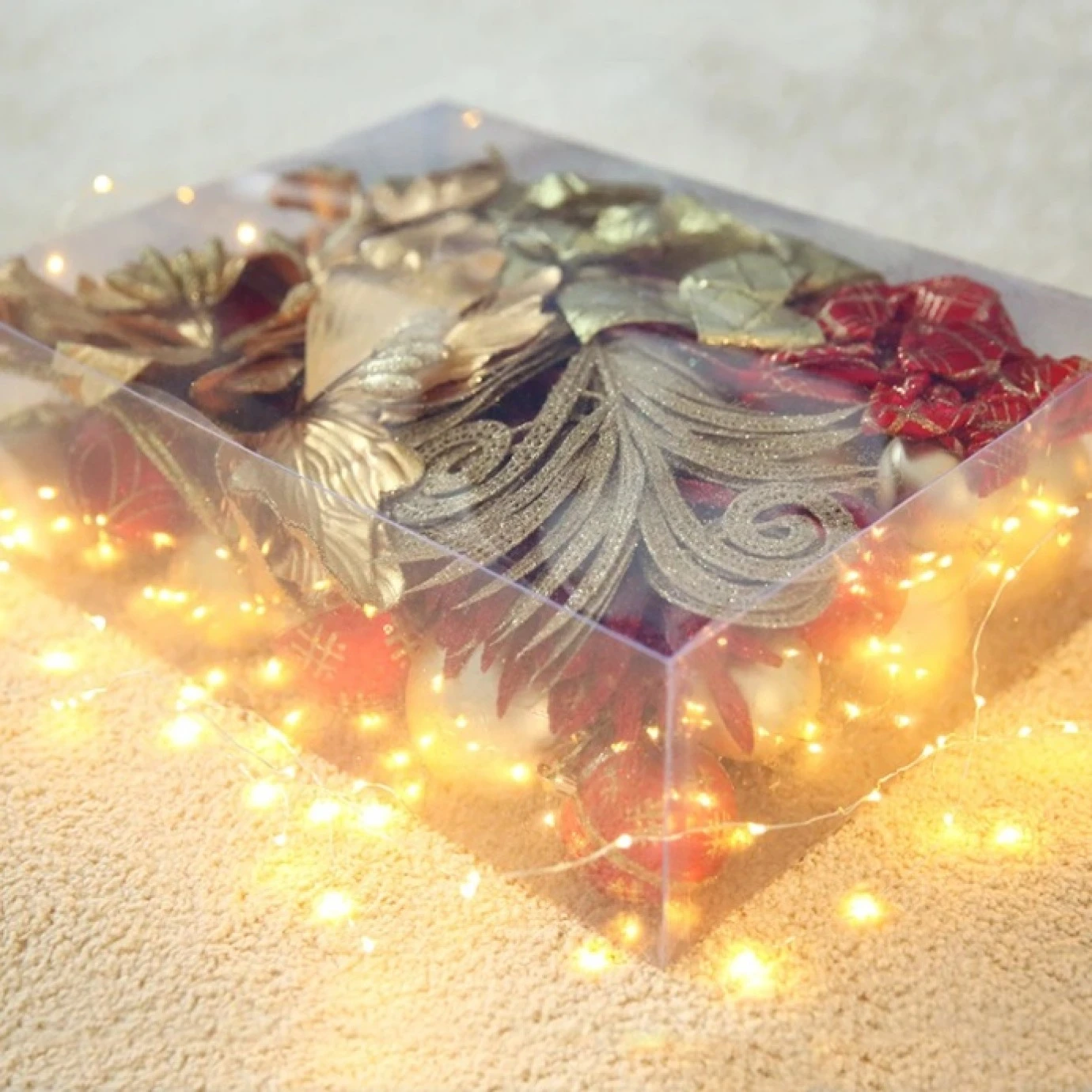 Christmas Decorating Kit - Red 2 Christmas Decorating Kit - Red - Image 2